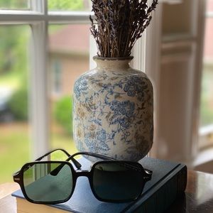 ‼️SOLD - Ray-Ban Squared II Black‼️